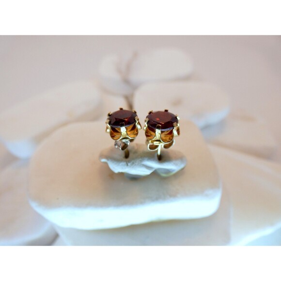 Natural Rhodolite Garnet 14K Solid Yellow  Gold Earrings Studs 1.1 grams - Picture 4 of 7